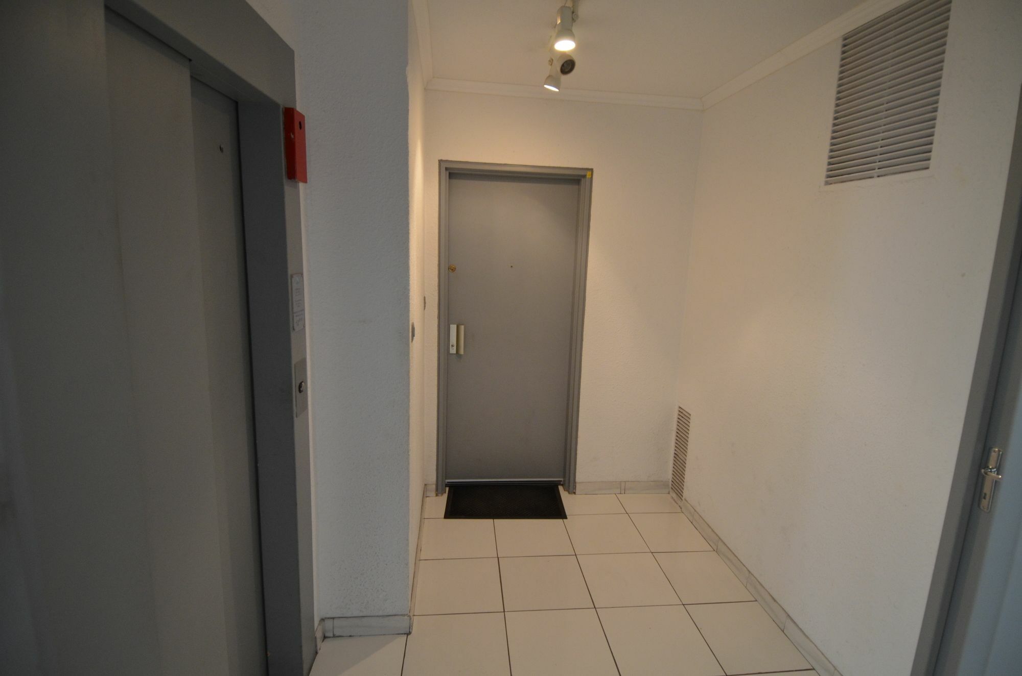 Appartement Rooftop 8 Personnes Grande Terrasse Avec Parking Quartier Aeroport Ніцца Екстер'єр фото